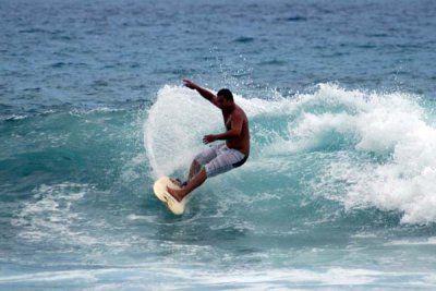 surfer 10.jpg