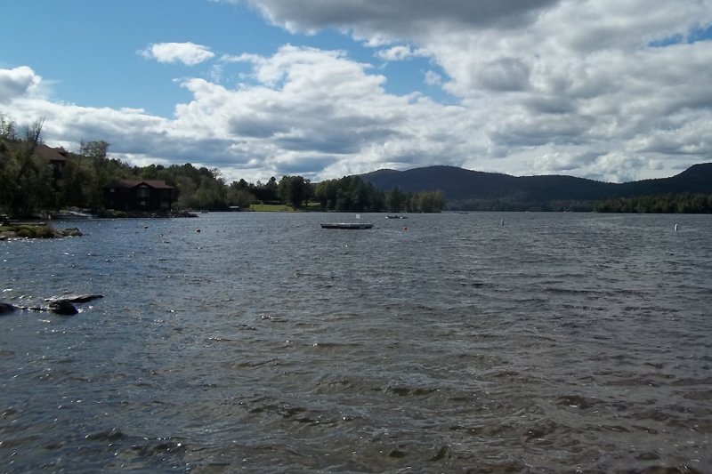 BlueMountainLake.jpg