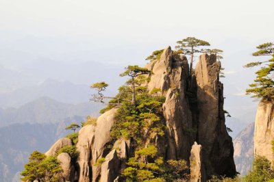 Huang Shan (Yellow Mountains)