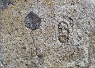 Grabado en la piedra de la catedral