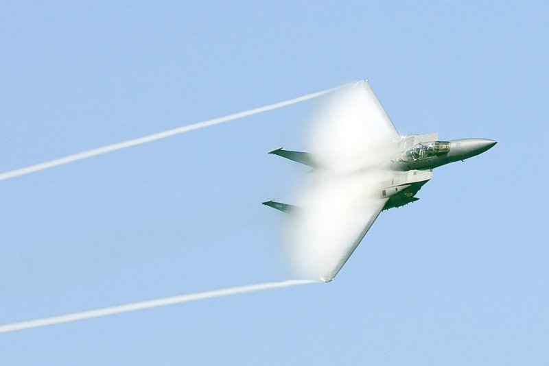 10/7/2011  F-15 Strike Eagle vapor