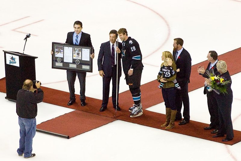 The Sharks honoured captain Joe Thornton for playing in his 1,000th career game