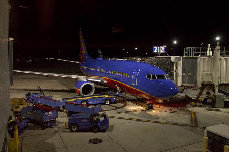 Southwest Airlines Boeing 737-7H4 N208WN