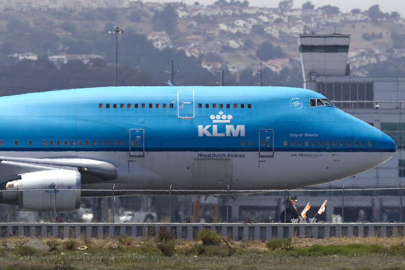 7/8/2012  KLM - Royal Dutch Airlines Boeing 747-406 PH-BFA