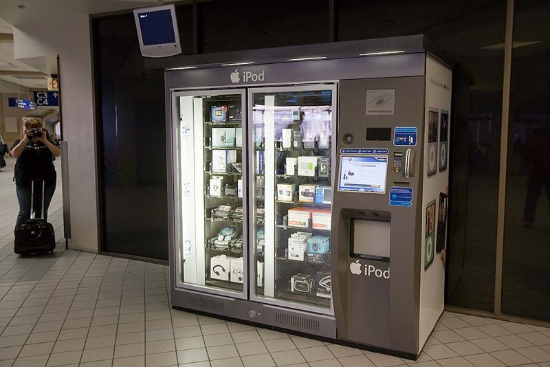 An Ipod vending machine