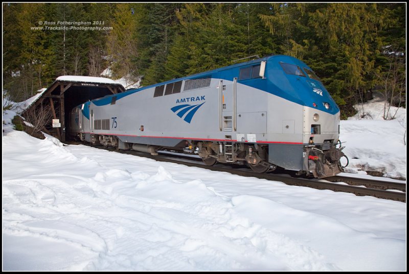 Amtrak 75 at Tunnel 4