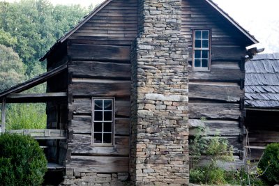 Late 1800s era farm home amongst the hills and trees.