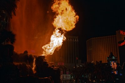 The Volcano Show in the Mirage