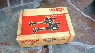 BOSCH Sport-Fanfaren Dual-Tone 12v Electric Horns NOS - Photo 1