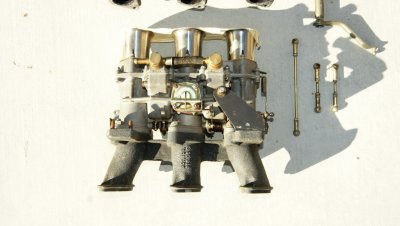 906 / Carrera 6 Magnesium Intake Manifolds w/46mm Early WEBER's - Photo 4