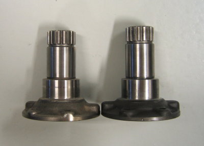Standard 914-6 (left) and LSD Type (right) - Output Flange Comparison - Photo 1