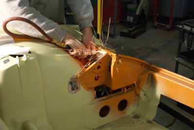 914-6 GT Mechanical Headlight Raisers - Left Side Installation Photo Sequence - Photo 13