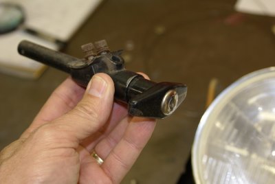 914-6 GT Mechanical Headlight Raisers - Cable Splitter Installation Photo Sequence - Photo 14
