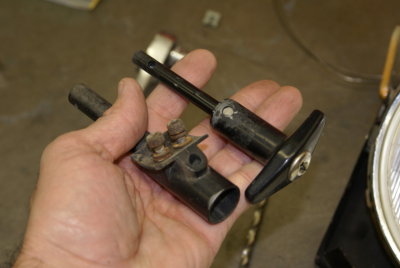 914-6 GT Mechanical Headlight Raisers - Cable Splitter Installation Photo Sequence - Photo 15