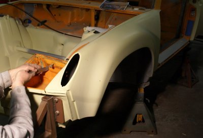 914-6 GT Mechanical Headlight Raisers - Left Side Installation Photo Sequence - Photo 29