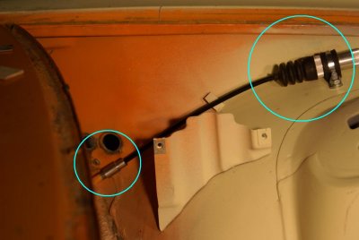 914-6 GT Mechanical Headlight Raisers - Cable Splitter Installation Photo Sequence - Photo 50