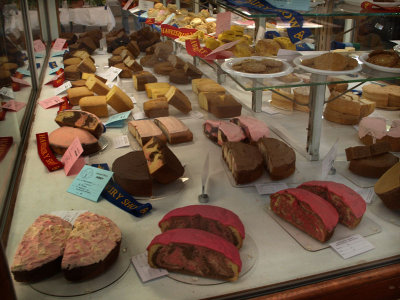 Marble cakes