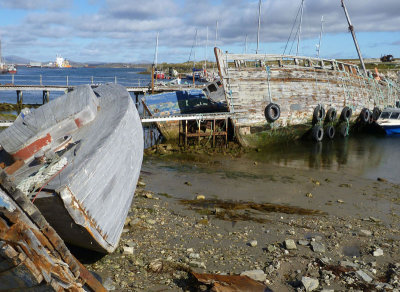 Abandoned boats in Whalebone Cove – 2