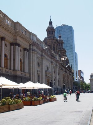 Buildings on west side of Plaza de Armas
