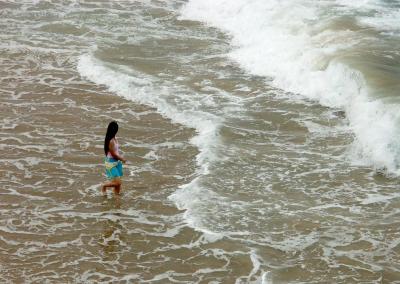 Bather and a small wave, Bondi