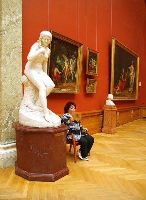 Russian State Museum Red Rom guard.jpg