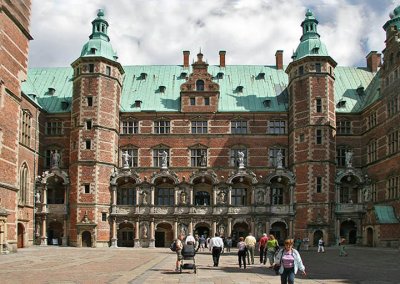 Fredericksburg Castle.jpg