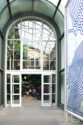 Glyptotek Museum hallway.jpg