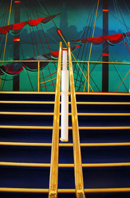 Interior stairway to the theater and shopping area.jpg