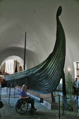 Oesberg ship - Viking Ship Museum, Oslo.jpg