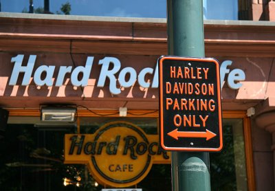 Oslo Hard Rock Cafe - Harley Davidson sign .jpg