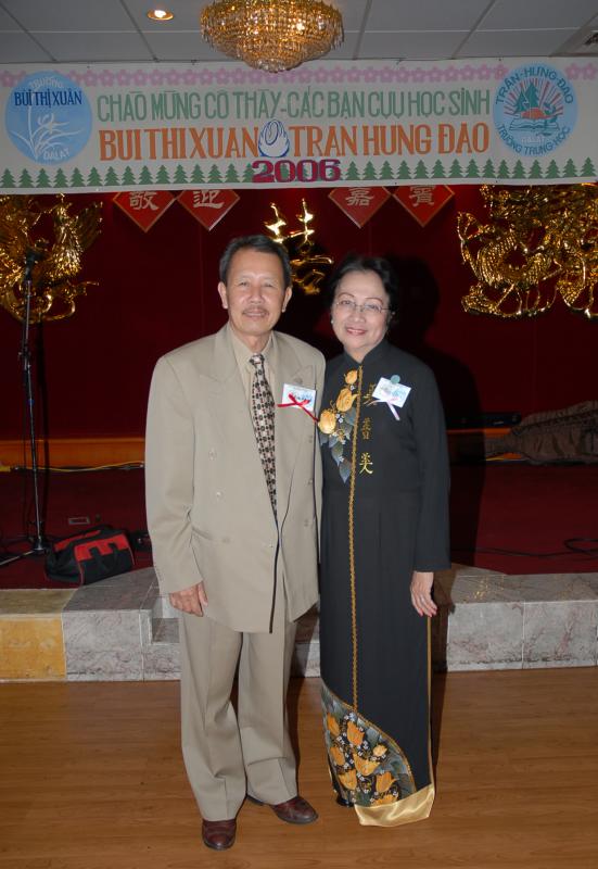 anh Le Kim Hanh & chi Tuy Da