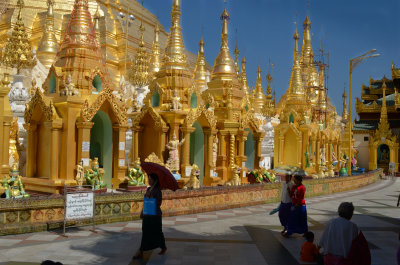 Shwedagon pagoda.Yangon