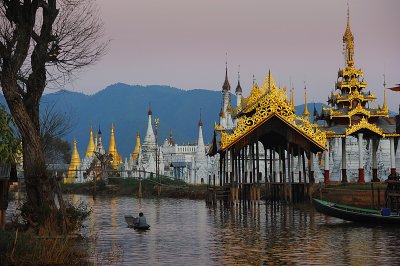 Old stupas near Nga Hpe Chaung.Inle Lake