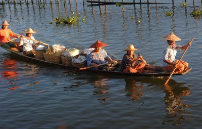 near Nga Hpe Chaung. Inle lake