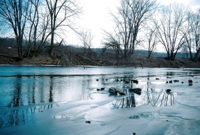 24_upriver2.JPG