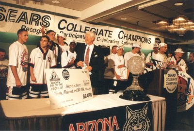 1997 NCAA Champions (Mike Bibby, Josh Pastner, Lute Olson)