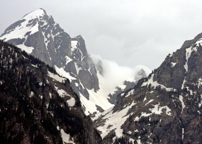 Clouds roll in over the Tetons