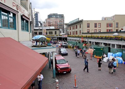 Looking down Pike Place at the main entrance to the Pike Market
