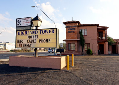 Highland Tower Motel on Oracle