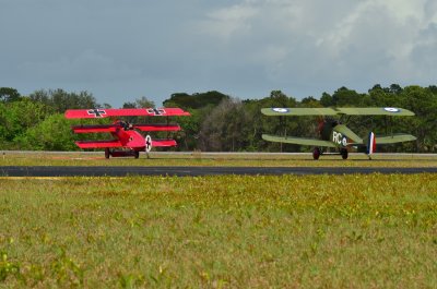 Sopwith Camel-Fokker Dr.jpg