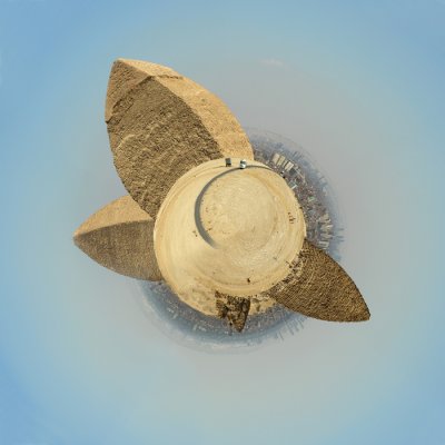Mini-Planet Pyramids of Giza