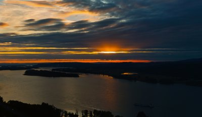 Crown Point sunset 1 17.5x30