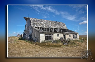 Old Prairie Barn 129552.jpg