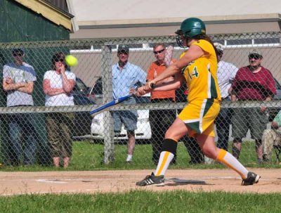 Chelsea Blasts A 3 Run HR