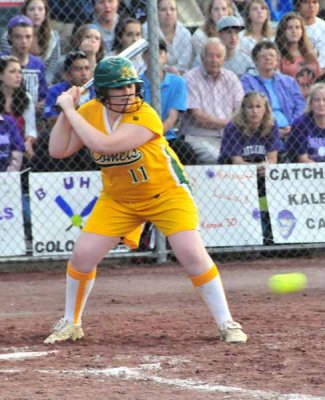 Carita Takes Ball 4