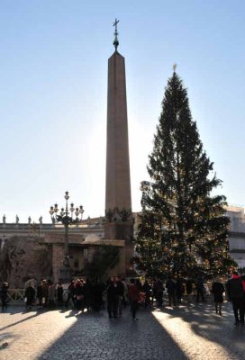 The Obelisk & Christmas Tree in the Square
