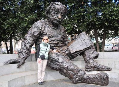 Jodi With Einstein