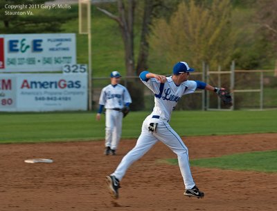 SS Taylor Knicely making a throw.jpg