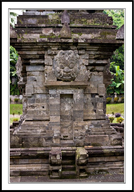 Blitar - Candi Sawentar