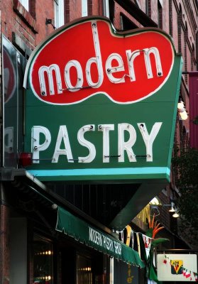 Modern Pastry, Side View